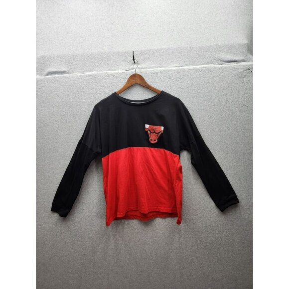NBA Bulls Color Block Long Sleeve Top Size L Black & Red Polyester Cotton Blend - Picture 1 of 4